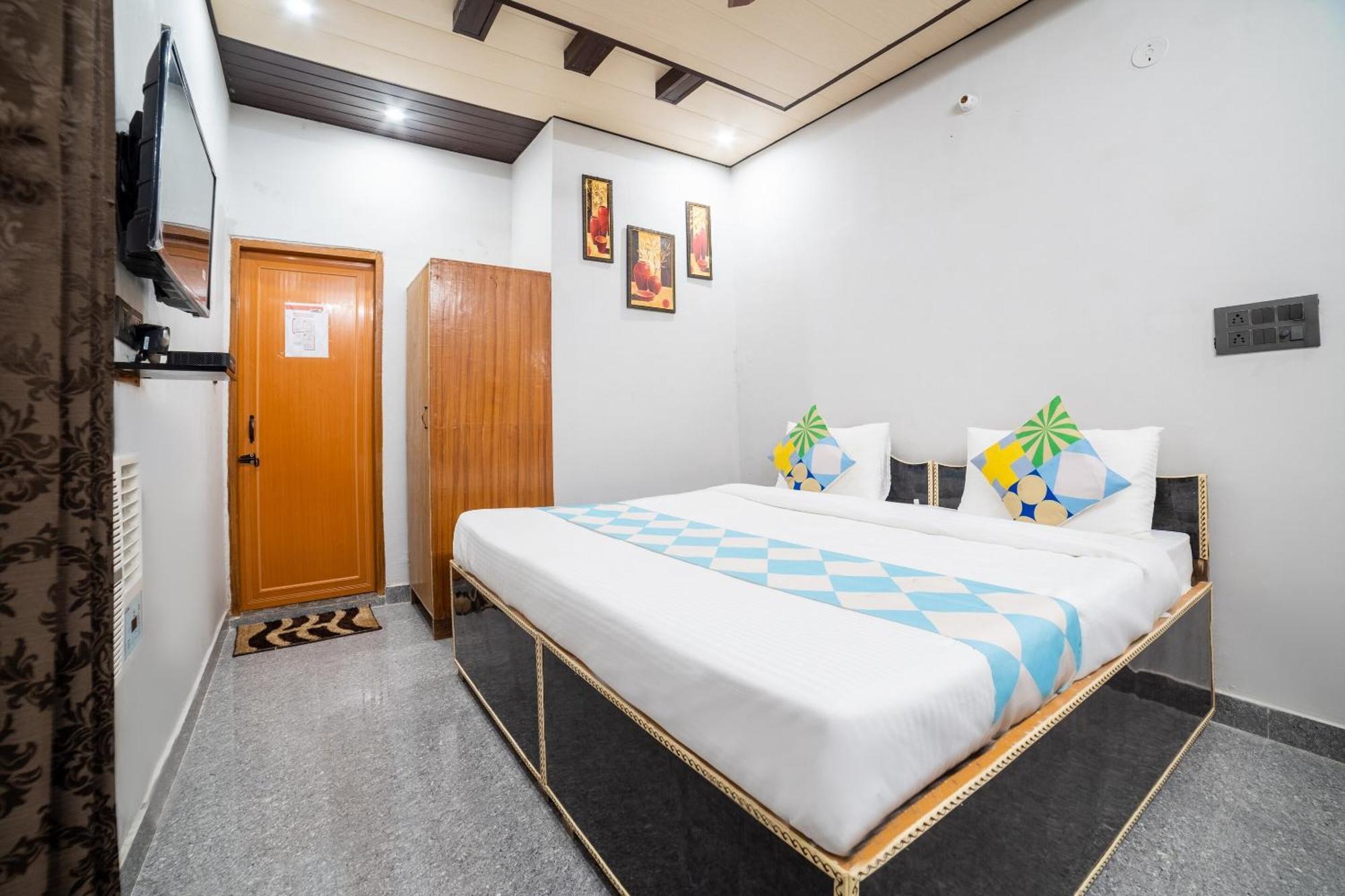 Hotel O Home Gautam Homestay Dehradun Extérieur photo