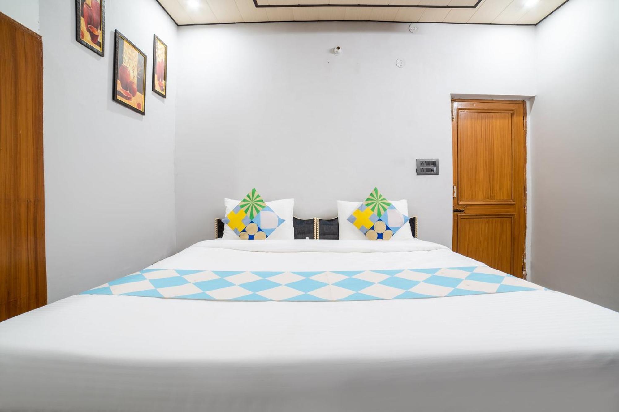 Hotel O Home Gautam Homestay Dehradun Extérieur photo