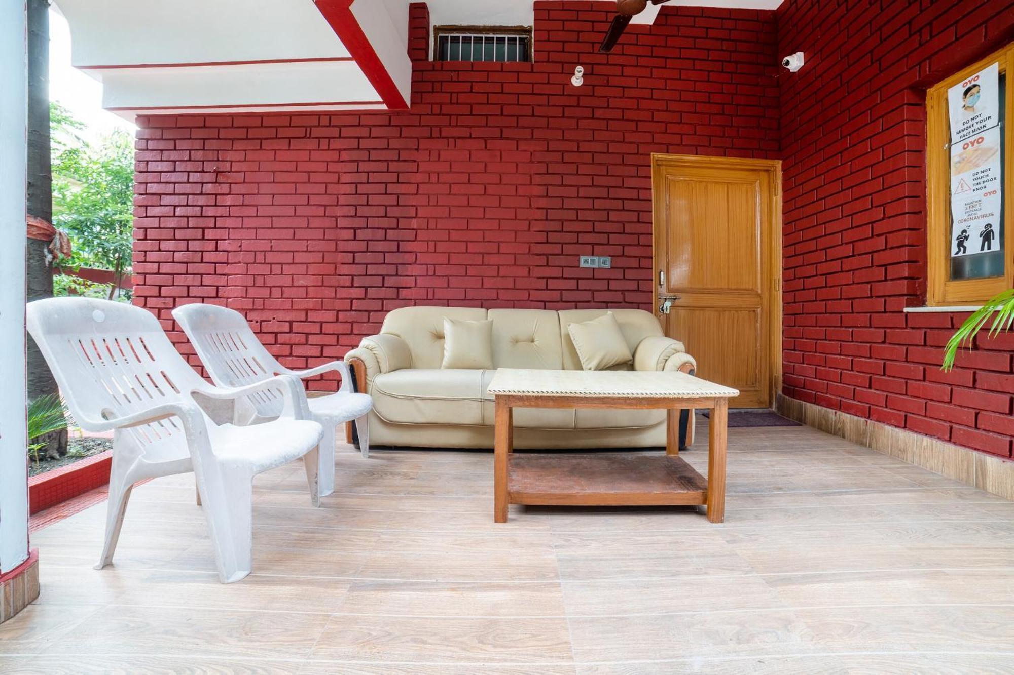 Hotel O Home Gautam Homestay Dehradun Extérieur photo