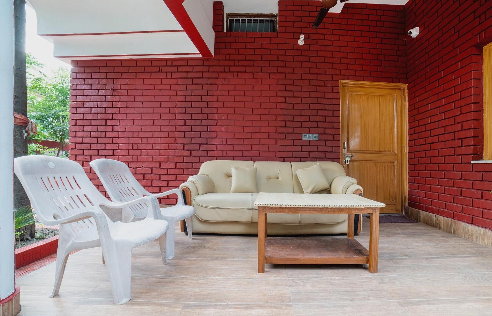 Hotel O Home Gautam Homestay Dehradun Extérieur photo